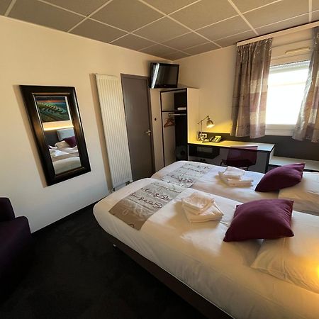 Brit Hotel Le Vesoul Ngoại thất bức ảnh